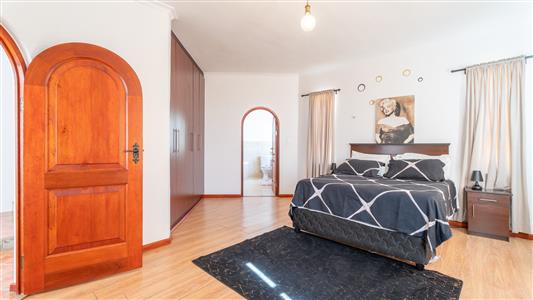 False - House For Sale in Firlands, Gordons Bay, Western Cape - M126777