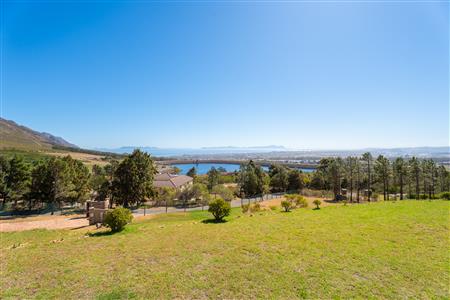 False - House For Sale in Firlands, Gordons Bay, Western Cape - M126777