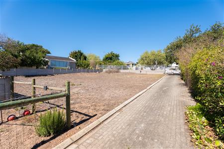 False - Vacant Land For Sale in Napier, Western Cape - M126771
