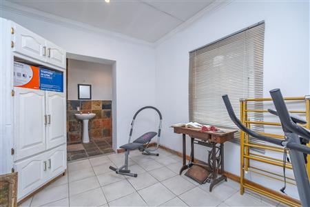 False - House For Sale in Heidelberg Proper, Heidelberg, Gauteng - M126764