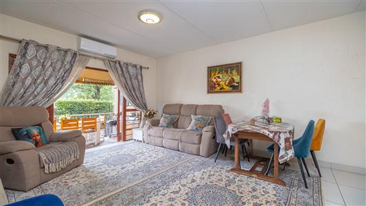 False - Townhouse Sold in Douglasdale, Sandton, Gauteng - M126795
