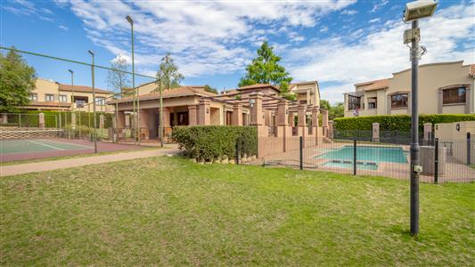 False - Townhouse Sold in Douglasdale, Sandton, Gauteng - M126795