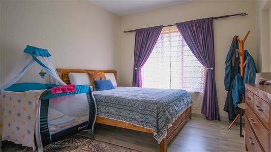 False - Townhouse Sold in Douglasdale, Sandton, Gauteng - M126795