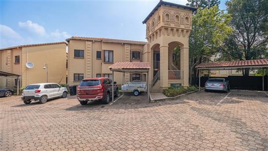 False - Townhouse Sold in Douglasdale, Sandton, Gauteng - M126795