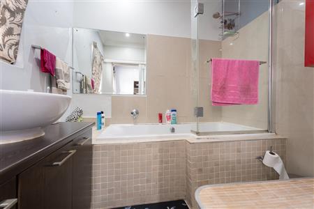 False - Apartment For Sale in Pinelands, Cape Town, Western Cape - M124099