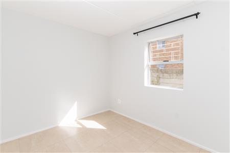 Apartment To Rent in Vredekloof East, Brackenfell, Western Cape - M126785