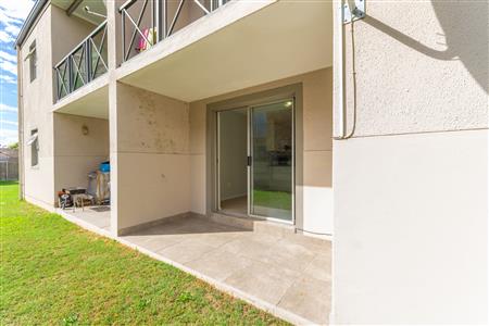 Apartment To Rent in Vredekloof East, Brackenfell, Western Cape - M126785