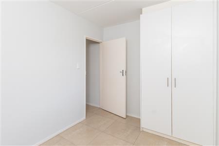 Apartment To Rent in Vredekloof East, Brackenfell, Western Cape - M126785