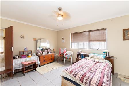 House Sold in Churchill Estate, Parow, Western Cape - M126802