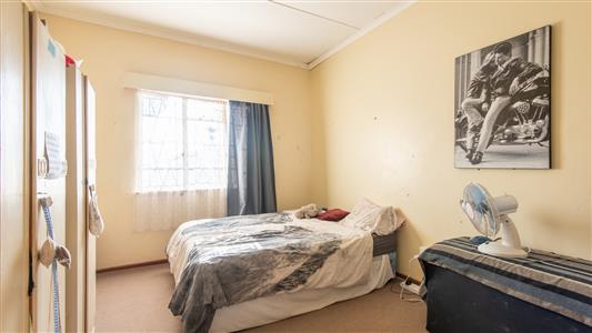 False - House For Sale in Somerset East, Eastern Cape - M126798