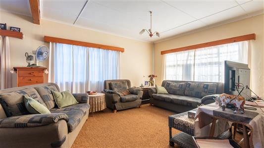 False - House For Sale in Somerset East, Eastern Cape - M126798