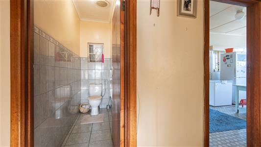 False - House For Sale in Somerset East, Eastern Cape - M126798