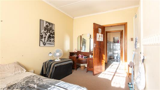 False - House For Sale in Somerset East, Eastern Cape - M126798