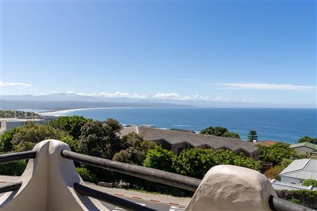 Apartment Unavailable in Plettenberg Bay Central, Plettenberg Bay, Western Cape - M126810