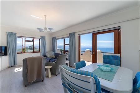 Apartment Unavailable in Plettenberg Bay Central, Plettenberg Bay, Western Cape - M126810
