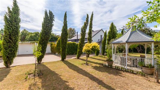 House For Sale in Villiersdorp, Western Cape - M126803