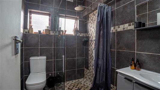 House Sold in Plumstead, Cape Town, Western Cape - M126800