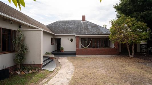 House Sold in Plumstead, Cape Town, Western Cape - M126800