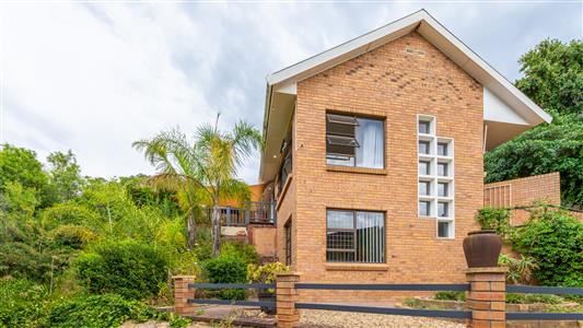 House For Sale in Villiersdorp, Western Cape - M126807
