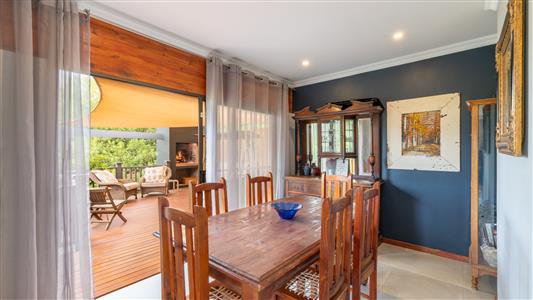 House For Sale in Villiersdorp, Western Cape - M126807