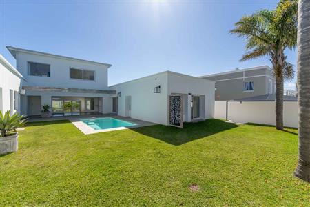 House For Sale in Cutty Sark, Plettenberg Bay, Western Cape - M126827