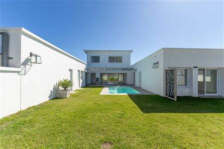 House For Sale in Cutty Sark, Plettenberg Bay, Western Cape - M126827