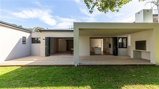 False - House For Sale in Keurbooms River, Keurbooms, Plettenberg Bay, Western Cape - M126857