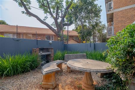 Apartment For Sale in Hillcrest, Pretoria, Gauteng - M126859
