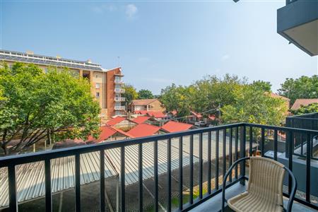 Apartment For Sale in Hillcrest, Pretoria, Gauteng - M126859