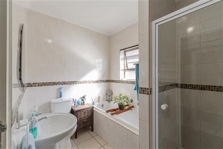 False - House For Sale in Soneike, Kuils River, Western Cape - M126847