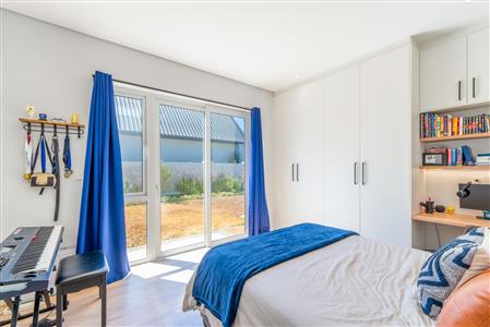 False - House Sold in Val de Vie Estate, Paarl, Western Cape - M126643
