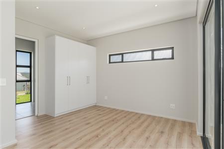 False - House For Sale in Plettenberg Bay Central, Plettenberg Bay, Western Cape - M126858