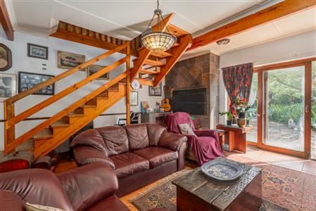 House For Sale in Bettys Bay, Western Cape - M126853