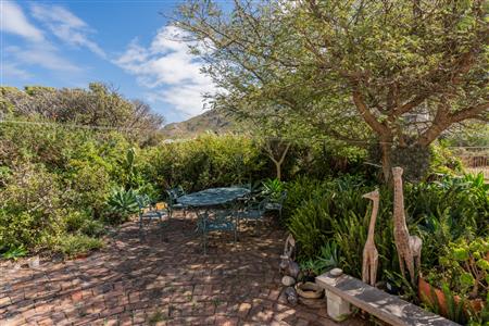 House For Sale in Bettys Bay, Western Cape - M126853