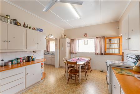False - House For Sale in Napier, Western Cape - M126855