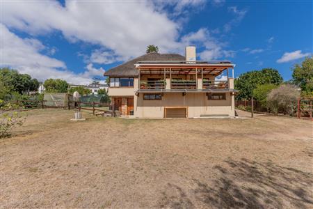 House For Sale in Napier, Western Cape - M126878