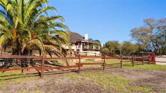 House For Sale in Napier, Western Cape - M126878