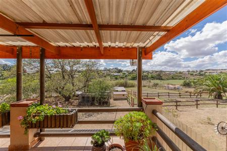 House For Sale in Napier, Western Cape - M126878