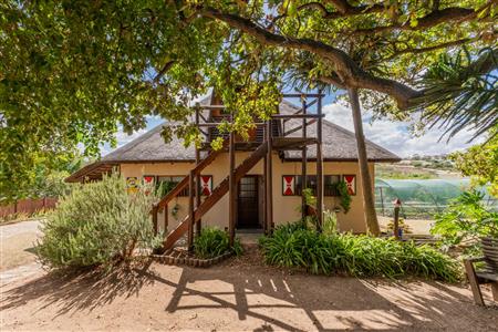 House For Sale in Napier, Western Cape - M126878
