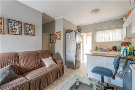 False - Apartment For Sale in Rome, Strand, Western Cape - M126867