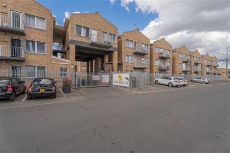 False - Apartment For Sale in Rome, Strand, Western Cape - M126867