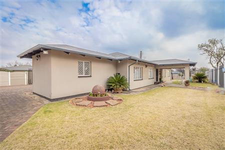 False - House For Sale in Nigel Ext 2, Nigel, Gauteng - M126869