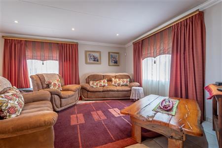 False - House For Sale in Nigel Ext 2, Nigel, Gauteng - M126869