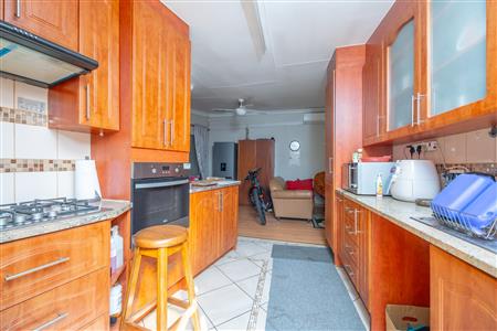 False - House For Sale in Kloofsig, Centurion, Gauteng - M126887