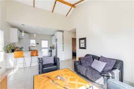 Apartment For Sale in Hartenbos Central, Hartenbos, Western Cape - M126899