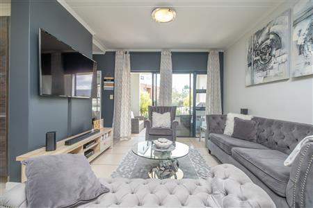 False - Apartment Sold in Olivedale, Randburg, Gauteng - M126900