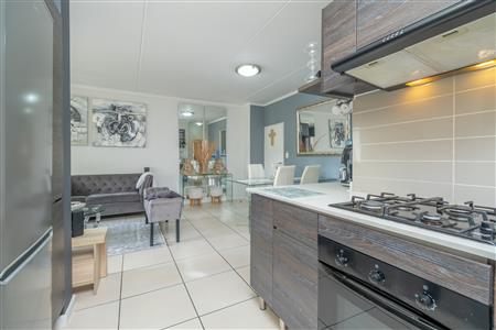 False - Apartment Sold in Olivedale, Randburg, Gauteng - M126900