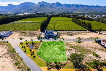 False - Vacant Land For Sale in Val de Vie Estate, Paarl, Western Cape - M122414