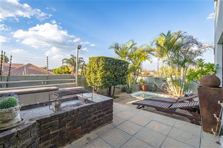 House For Sale in Pinehaven, Krugersdorp, Gauteng - M126906