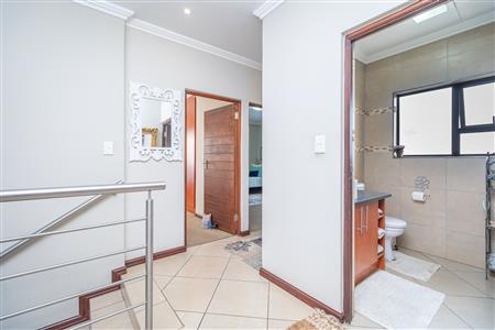 House For Sale in Pinehaven, Krugersdorp, Gauteng - M126906